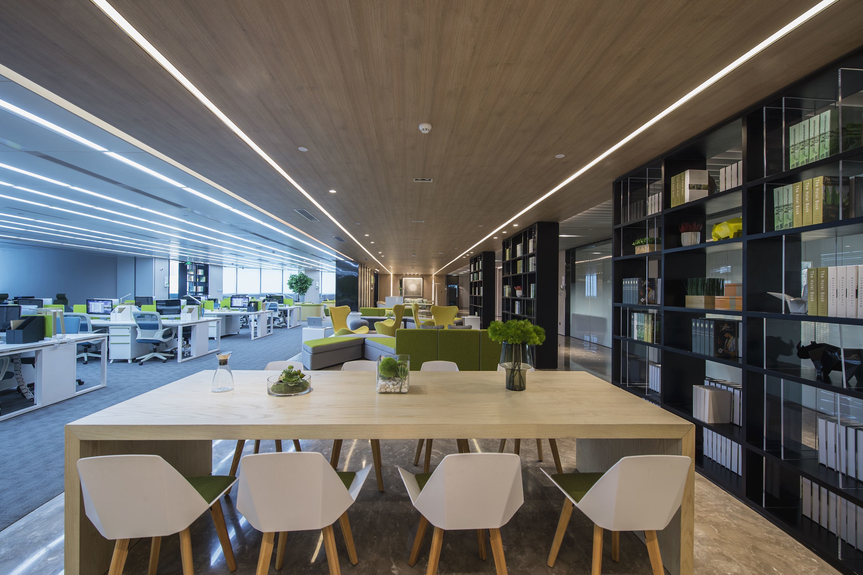 银行|在工作中,每个人在不同的层次,都是在努力着