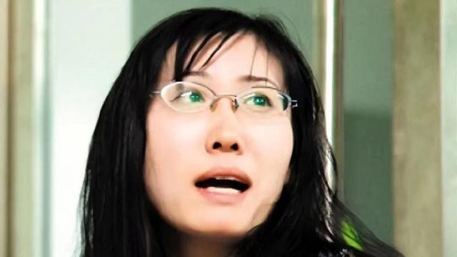 龙之家族|是谁毁了天才少女？14岁众星捧月，21岁未婚生3胎，26岁沦为玩物