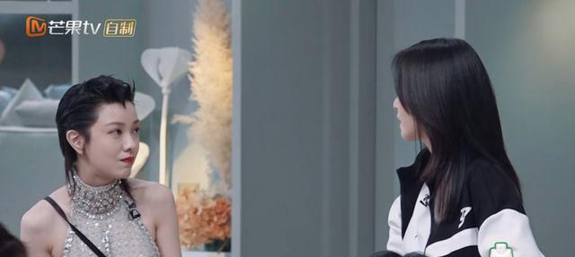 王心凌|“三公”分组好现实！王心凌爆红后轻松抢到王炸，徐梦桃接连遭拒