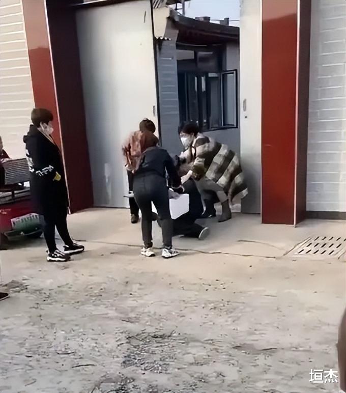继打人事件后,唐山又上热搜了