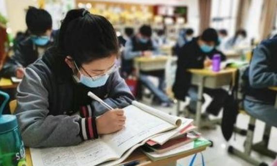 考试|考试成绩不公布、不排名，给学生减负效果如何？一线教师说出实话