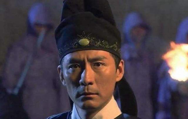 人物设定|演戏就成面瘫,沉迷少女人设无法自拔,这8位演员个个一言难尽