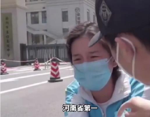 女孩|素人女孩考北电全国第四,颜值一点都不“素”,一脸明星相