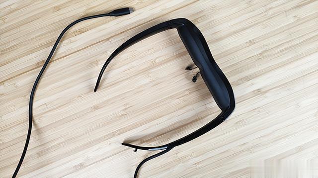 雷鸟|雷鸟 Air 智能眼镜体验：SonyMicro OLED屏幕、便携随身私人影院