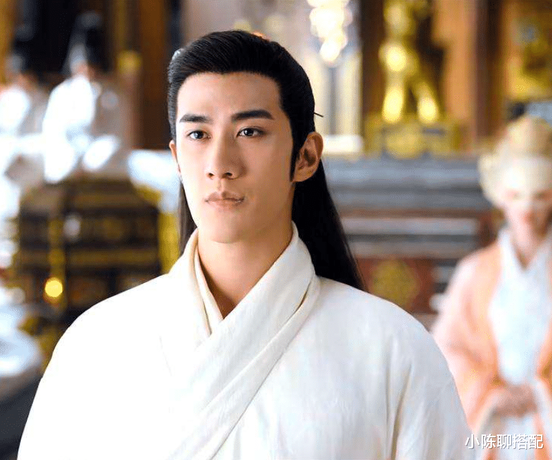 西装 刘海是颜值利器还是负担?关键看脸,这3种长相别留刘海