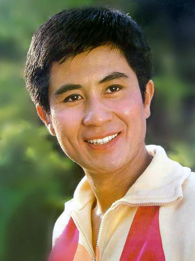 郭凯敏|31年前结束6年婚姻,郭凯敏张芝华后来各自二婚,谁过得更好?