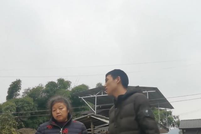 女儿身亡留下133万赔偿,外孙女急需钱救命,外婆却给儿子买房子
