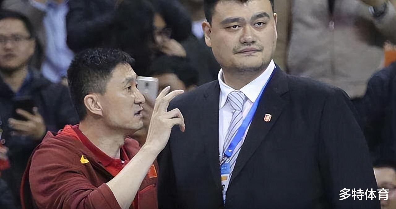 杜锋|杜锋或被迫下课？篮协新规出炉，国家队与宏远二选一，朱芳雨陷两难境地