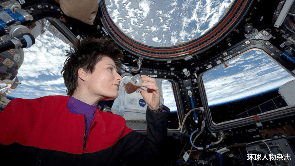 硬核又浪漫,还懂王羲之,她真是“宇宙级网红”!