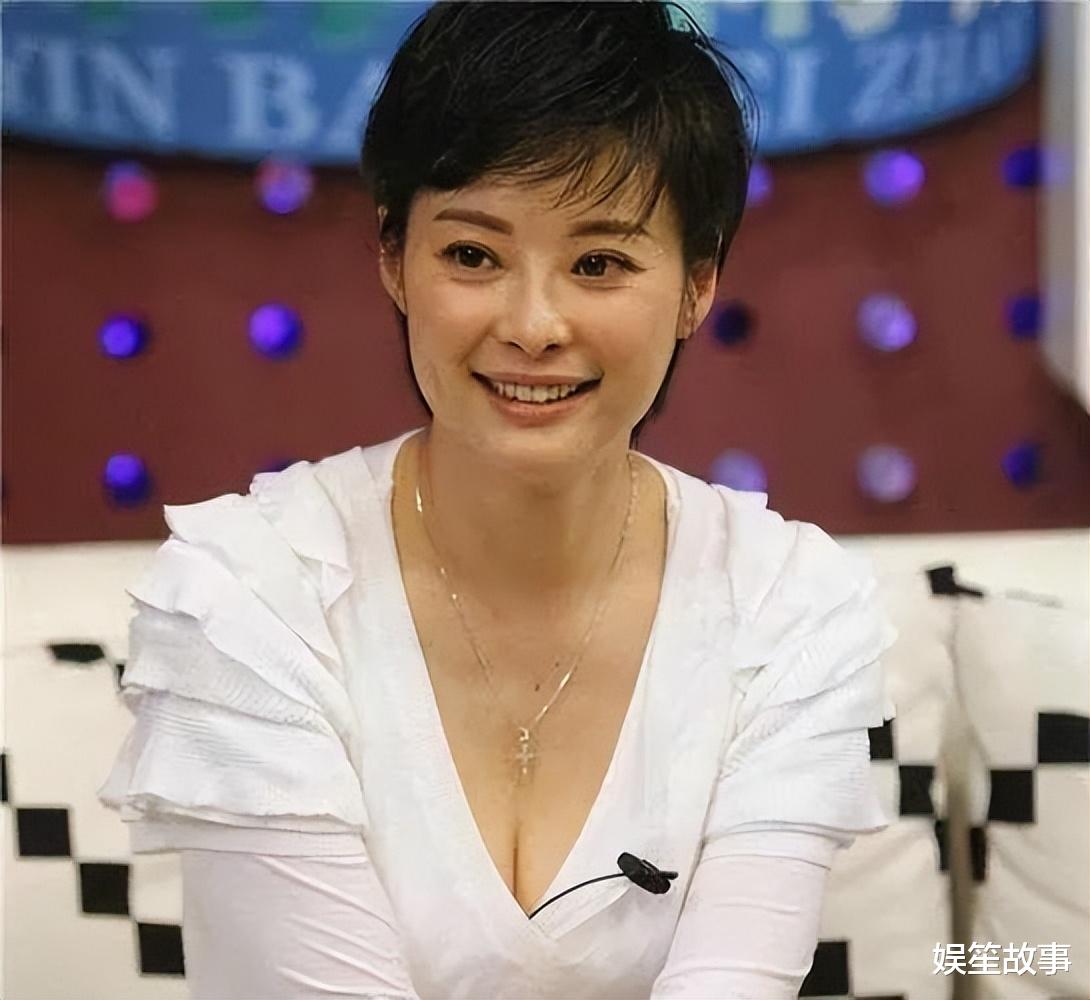 袁立|袁立:两段失败的婚姻,三婚嫁小11岁的普通人,现婚姻状况如何?