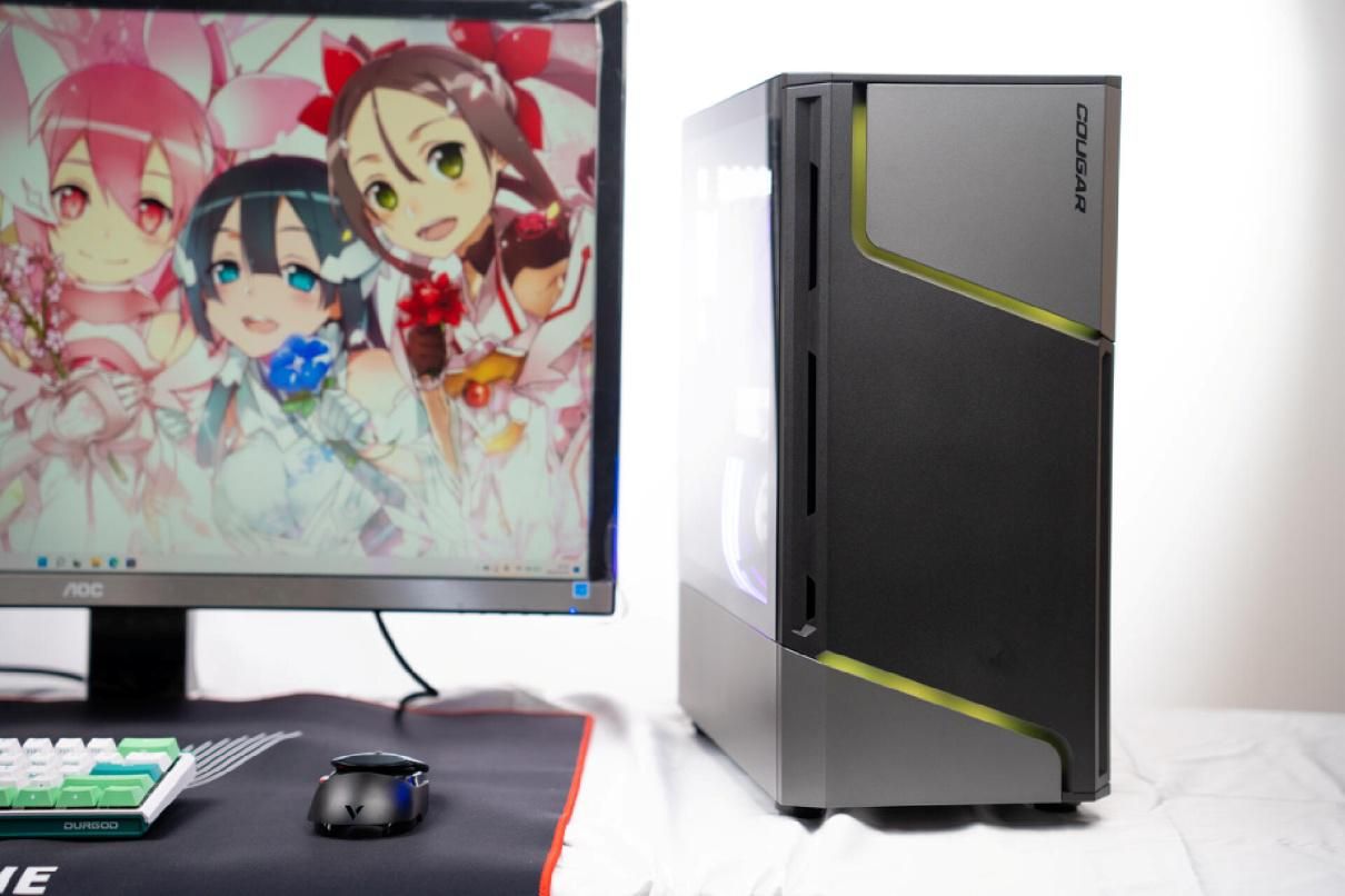 机箱|二百机箱,三百电源,我居然配了700多霓虹线