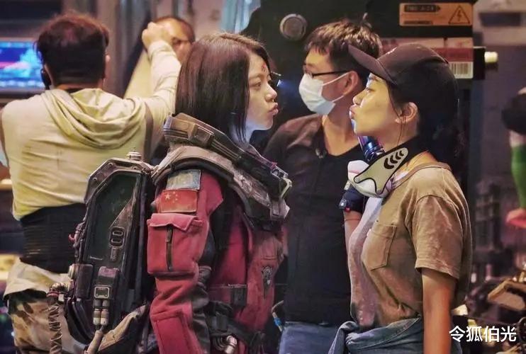 上海堡垒|4年过去，关上中国科幻片大门的《上海堡垒》，终于该“翻身”了