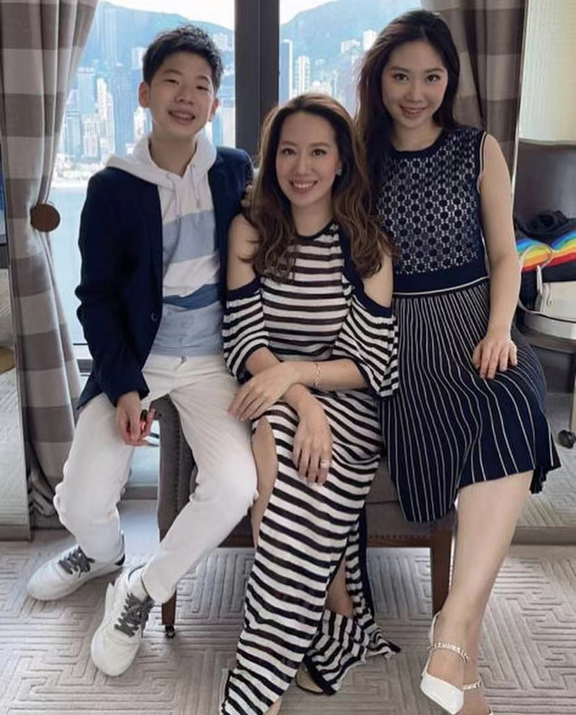 甄子丹|58岁甄子丹回广东农村祭祖！曾花巨资打造甄氏陵墓，选址特别讲究