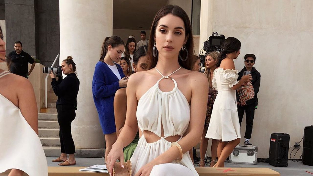 周洁琼|人物：阿黛莱德·凯恩的阴暗面 任何人都会爱上的风中女王