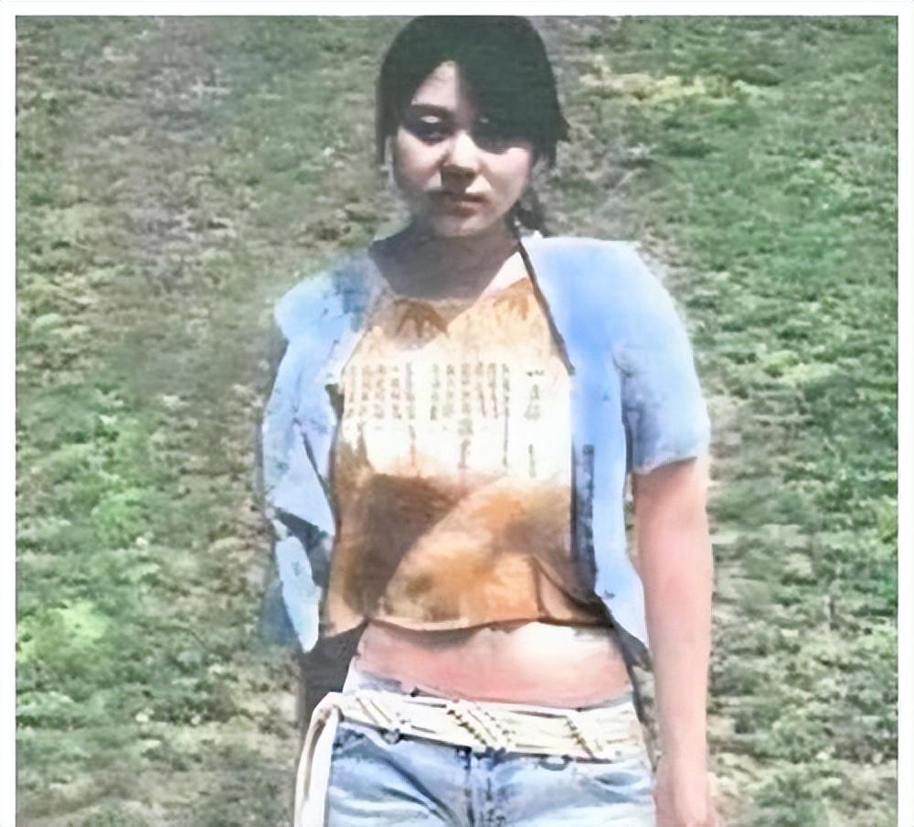 1991年广州美女售票员被捕,50多万没花出去一分钱,枪毙时仅23岁