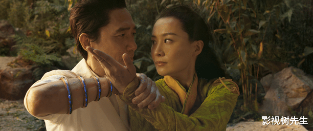 漫威|赔到吐血！盘点10部投资巨大，票房惨败的漫威和DC电影