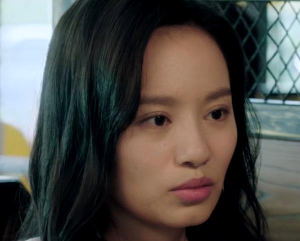 王禛|《盛装》又见王禛，素颜出镜让人认不出，但演技进步很大