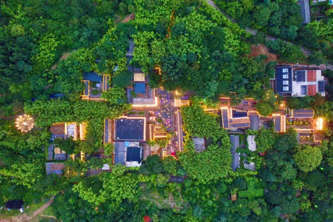 内蒙古|竹泉村·红石寨所在地是“低风险地区”，敬请放心来游玩！