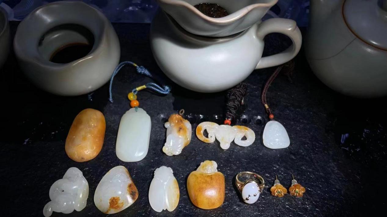 |#和田玉#藏玉选择小籽料，好不好，升值大不大