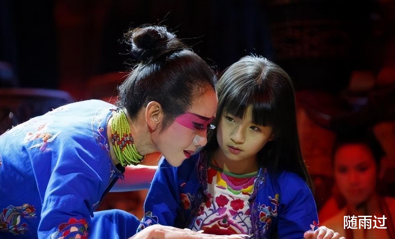 舌尖|有种“整容”叫长大,8年前一转成名的小彩旗,如今像换个人