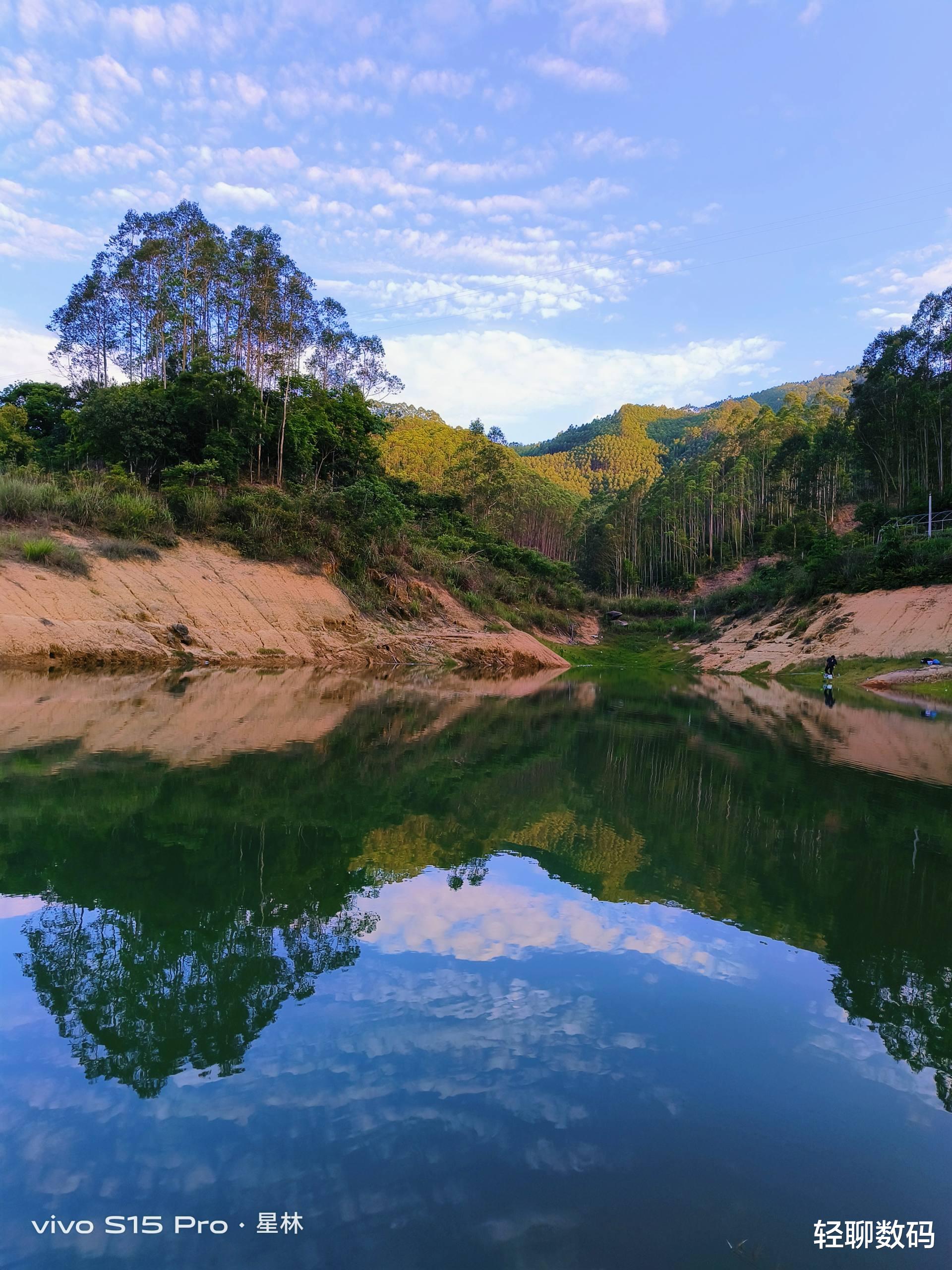 红米手机|新品上市，vivoS15Pro上手简评