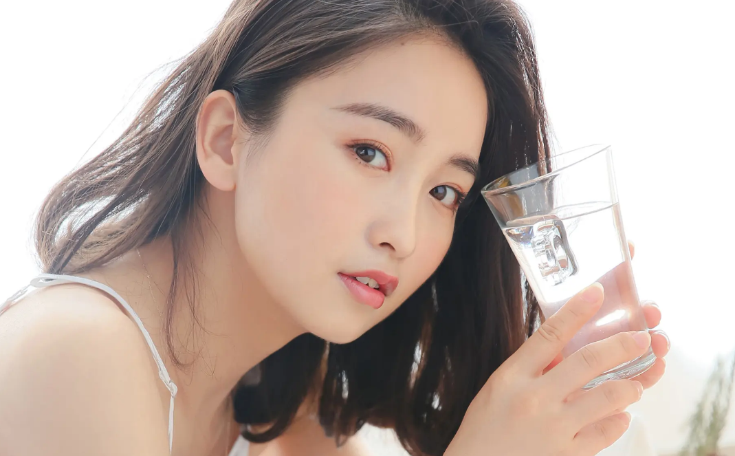 爱情|女人是情场“钓鱼老手”，常用这三个把戏，上钩的男人不少