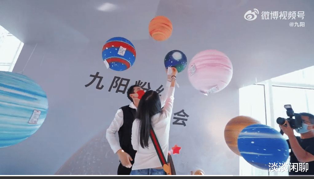 |肖战双十一第一份战报来了!品牌开粉丝见面会?不禁忆当年!