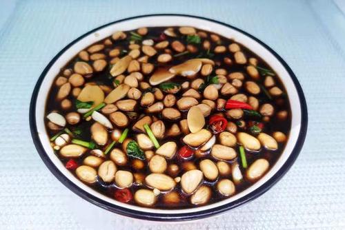 “多吃一点醋,不用到药铺”,建议夏天多吃,增进食欲,降肝火