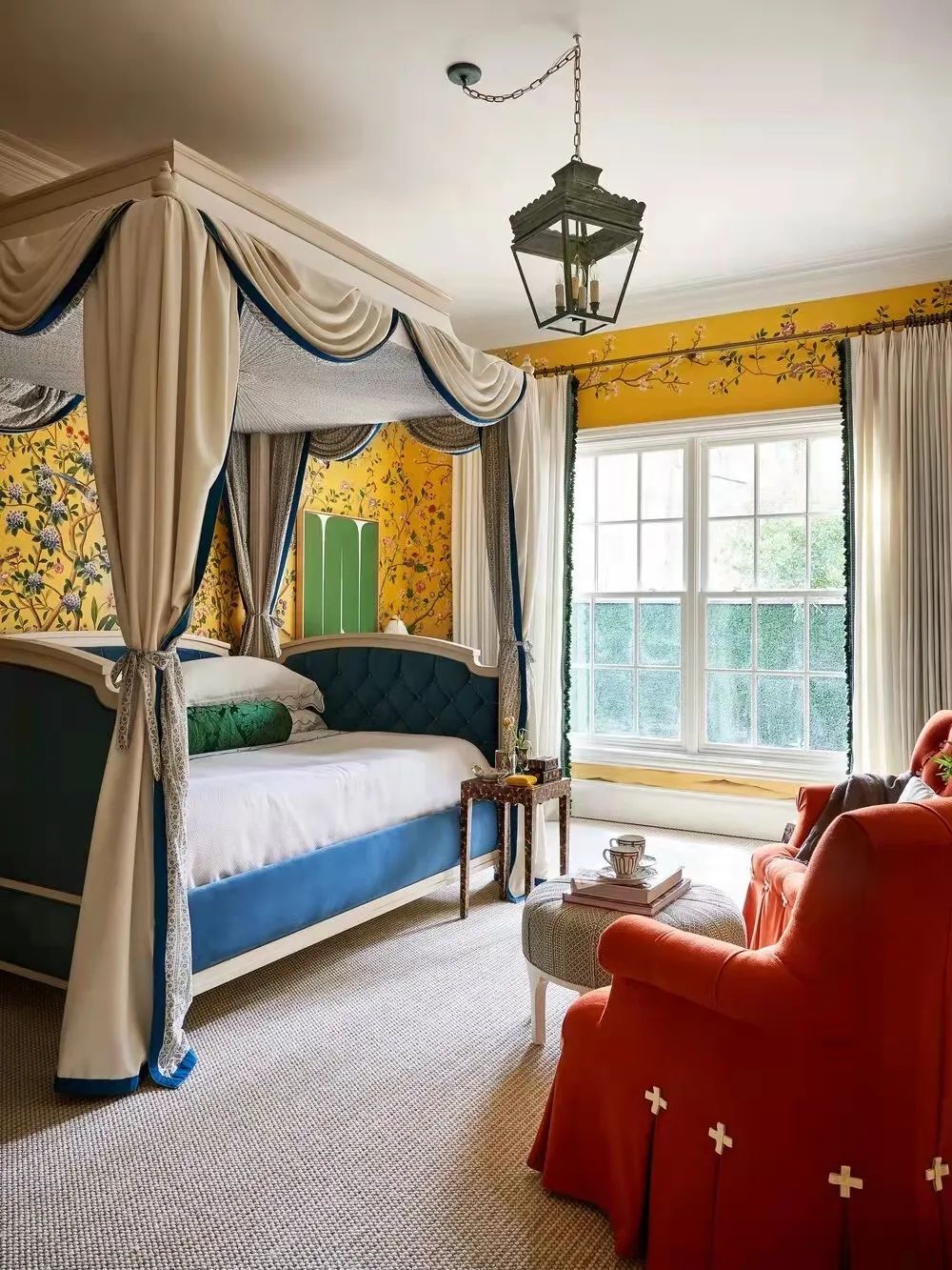 卧室窗帘搭配小法则!拥有一个温暖又舒适的私人空间?