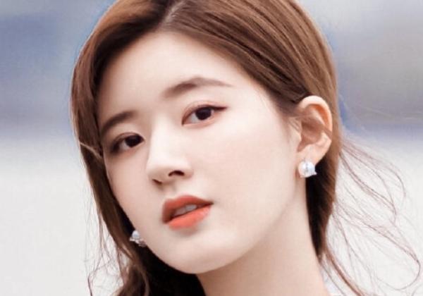 赵露思|《月升沧海》刚播完，赵露思又一部新剧开拍，男主颜值不输吴磊