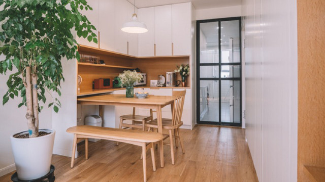 老公硬给卫生间设“2个门”，请木工打全屋柜子！入住才知睿智