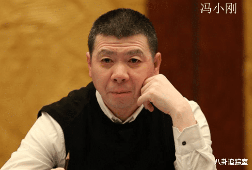 冯小刚|冯小刚疑似全家回国过年,发长文吐槽环境差,暗讽张艺谋多此一举