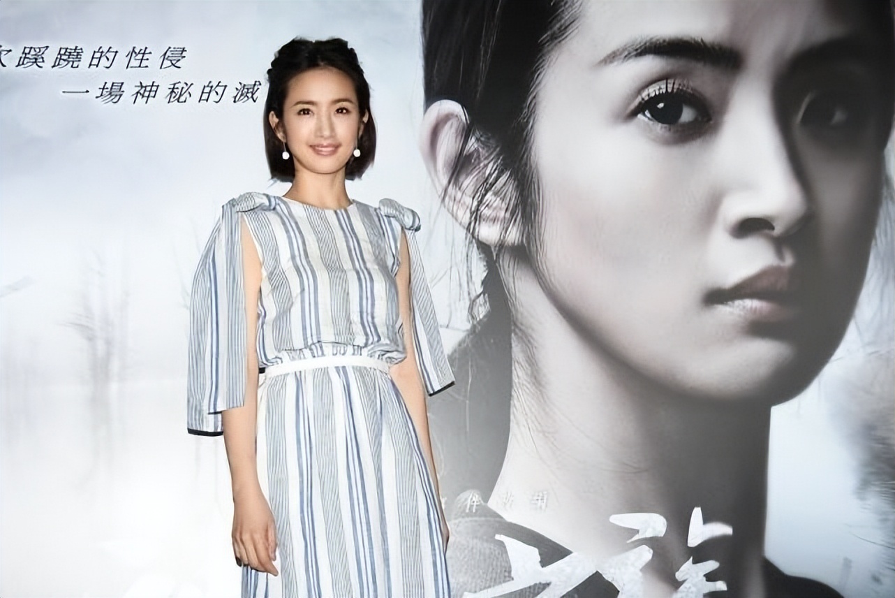 林依晨|连衣裙果然有气质，快40岁的林依晨穿上，宛如20岁少女