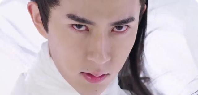 整容|年轻艺人也动脸，杨紫隆鼻，张檬悔恨因整容葬送事业