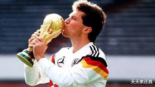 德国队|1992年到2004年，有五支“黄金一代”国家队在世界大赛上把德国队虐惨