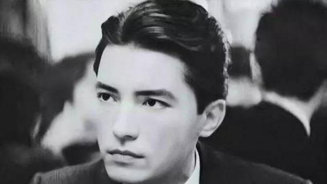 尊龙|绝世容颜的尊龙，为何拒绝数名好莱坞女星，恋上大15岁的宋怀佳？