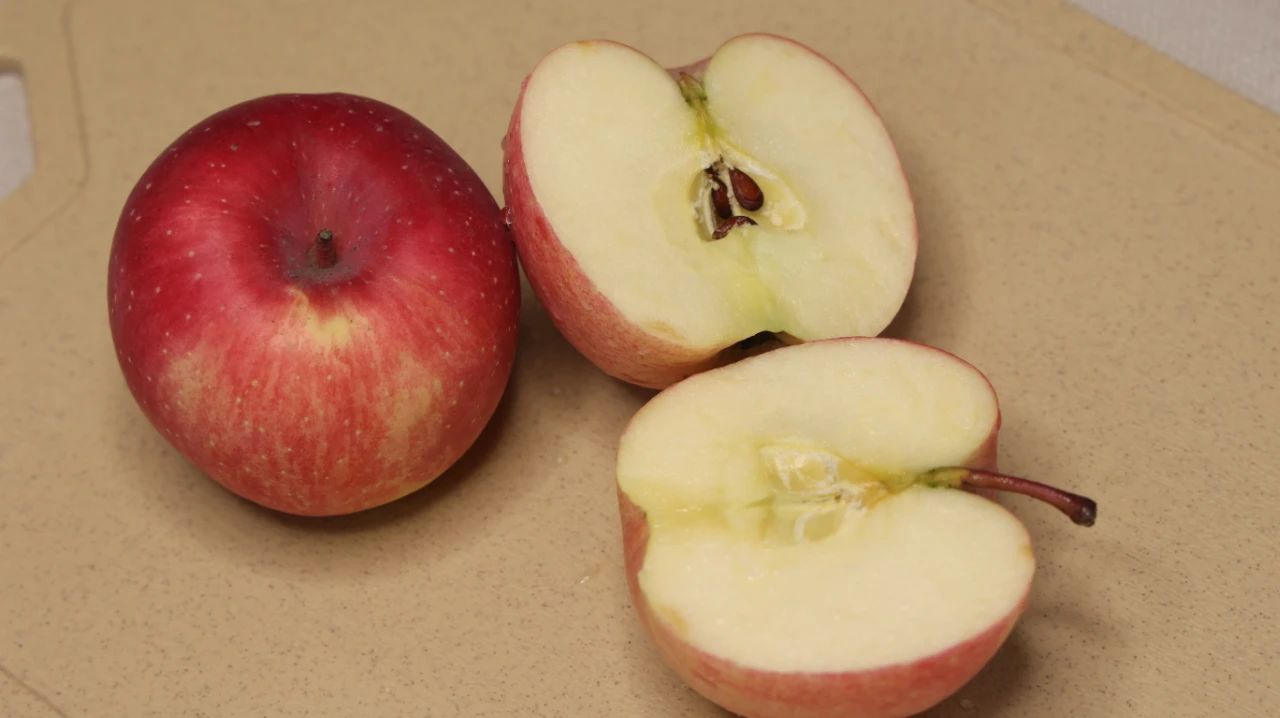 医生|若想心脏不衰老,建议每天多吃这4种营养素,心脏或许会更加健康