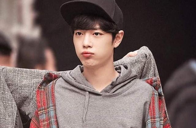 肖战|肖战人格魅力强大！黄瑞颖直呼肖战为人生导师，自带8点品质