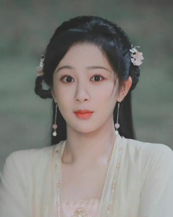 杨紫|杨紫又迎来好消息！《沉香如屑》获发行许可证，播出时间不远了