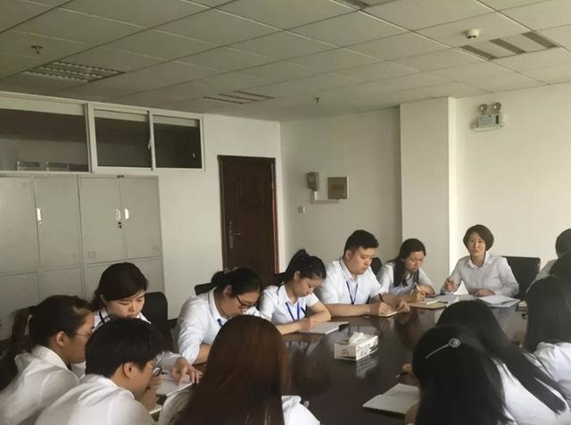 事业单位|今年,事业单位或迎来“新调整”?“8类人员”或将被调为公务员