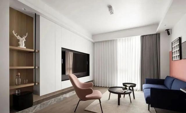 64㎡轻奢两居室,柜子设计是最大亮点,颜值高又好用,值得借鉴!