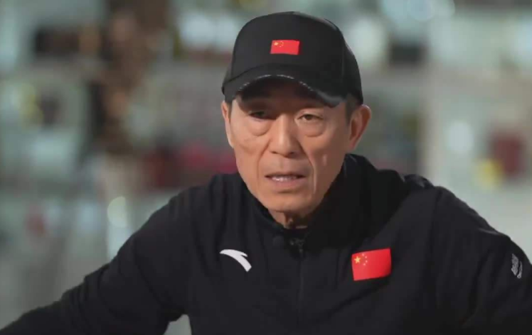 张艺谋|著名导演张艺谋人生赢家：陈婷19岁为爱生子，上位成张艺谋妻子