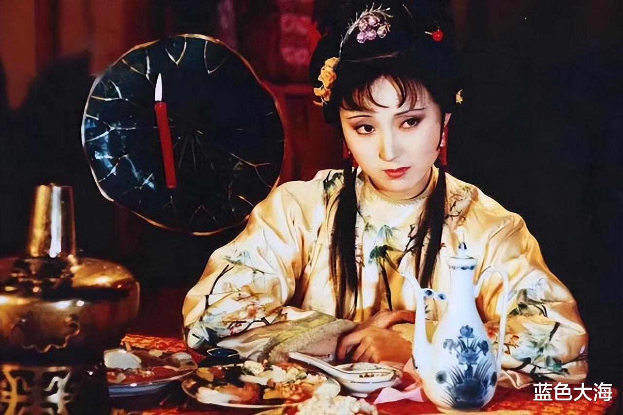 陈晓旭|陈晓旭一生被林黛玉所困，临终放弃资产出家，追悼会发生怪事？