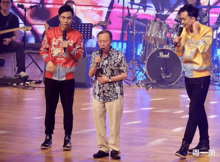 相声|87岁的粤语相声泰斗黄俊英即将再次出山,他希望与大家开心迎新年