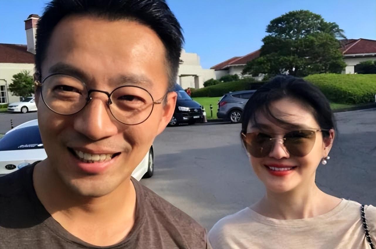 汪小菲|张兰,怒呛大S,为汪小菲出气:你是什么货色,曝出来就让你粉身碎骨