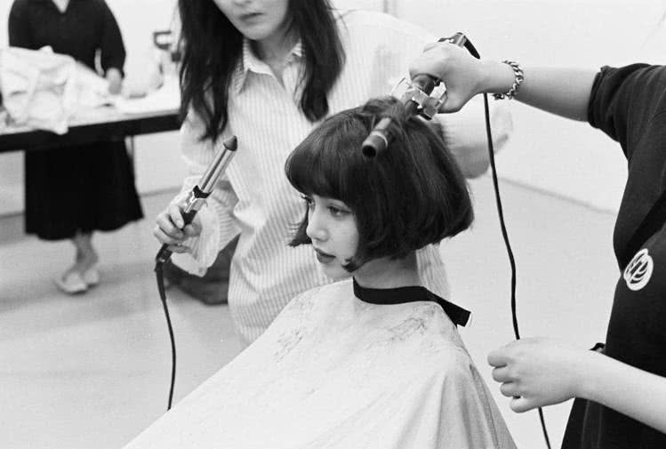 大蒜 《男朋友》首播带火失婚妇女乔妹俏丽耳下齐短发,这些脸型要小心