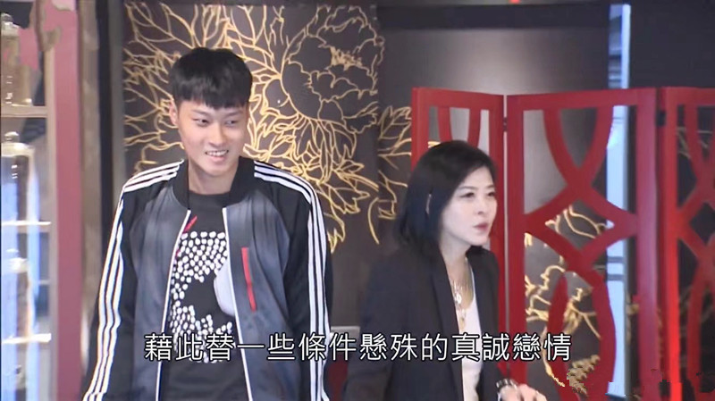 张芷溪|“台湾富婆”孙筱渥：66岁看上去像36岁，现任男模丈夫比她小40岁