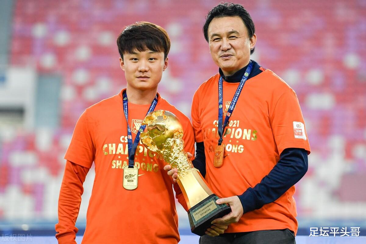 |山东泰山新赛季35人名单出炉，德尔加多无缘，郝伟儿子入选