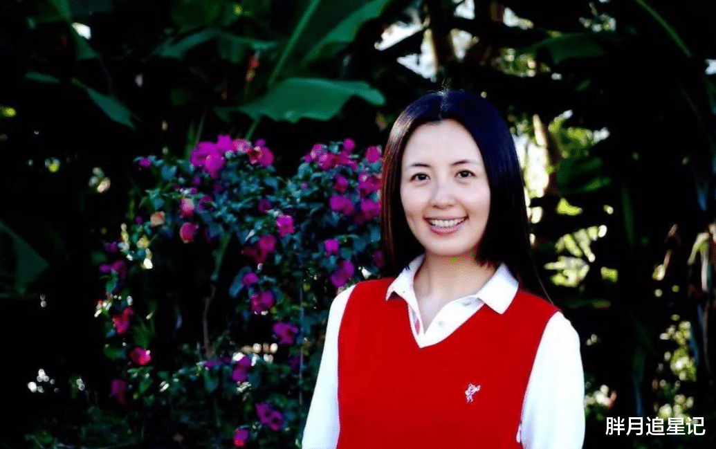 杨童舒|演员杨童舒:在最好的年纪嫁给平凡丈夫,婚后生一子美满幸福