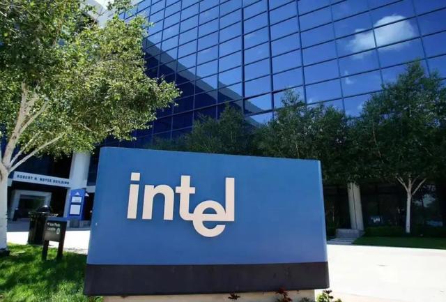 芯片|新消息正式传来，骨米诺效应出现，美芯片巨头们始料未及